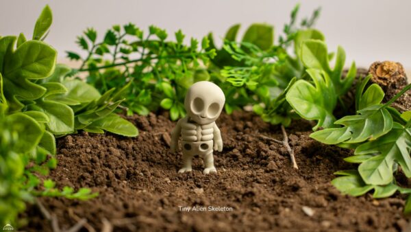 Tiny Alien Skeleton – ruchoma figurka 3D FDM - obrazek 8